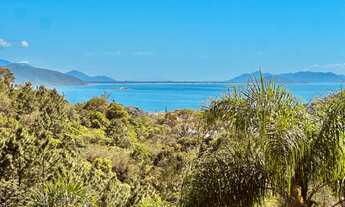 Imagem 3: Linda casa alto padrão rústico com bela vista do mar de Garopaba