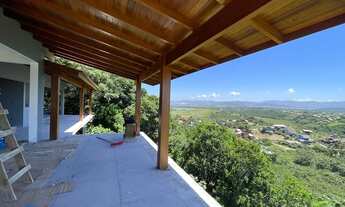 Imagem: Casa Alto Padrão à Venda na Praia do Rosa