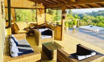 Imagem 2: Linda casa de campo à venda em Rancho Queimado com 230m2, ótima localização, 3 dormitórios