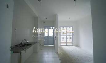 Imagem 2: Apartamento 2 quartos c varanda no Quitaúna em Osasco com 1 vaga de carro 45m2 ao lado da