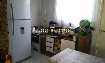 Imagem: Casa com 2 quartos e 1 vaga de carro à