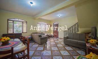 Imagem 1: Casa com 5 quartos à venda no km18 em Osasco 234m² com 4 vaga de carro próxima à Estação C