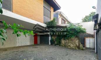 Imagem: Casa à venda no bairro Moema - São Paulo/SP