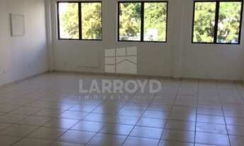 Imagem 2: Na Avenida Marcolino Martins Cabral