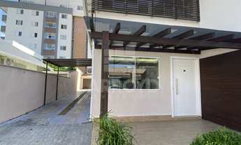 Imagem 2: 3 dormitórios, 3 suíte, 3 banheiro, 2 vagas na garagem