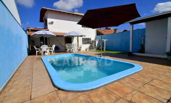 Imagem: 4 dormitórios, 1 suítes, 2 banheiro, 1