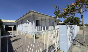 Imagem 2: 3 dormitórios, 1 suítes, 2 banheiro, 2 vagas na garagem