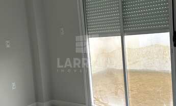 Imagem 7: 3 dormitórios, 1 suítes, 3 banheiro, 2 vagas na garagem