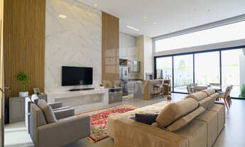 Imagem 4: 3 dormitórios, 1 suítes, 2 banheiro, 2 vagas na garagem