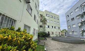 Imagem 1: 2 dormitórios, 1 banheiros