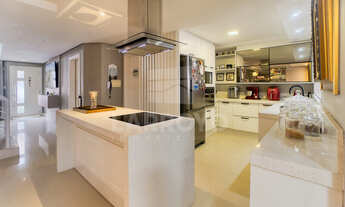 Imagem: 3 dormitórios, 1 suítes, 2 banheiro, 2