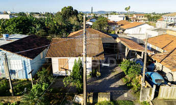 Imagem 1: 4 dormitórios, 2 banheiro, 1 vaga na garagem