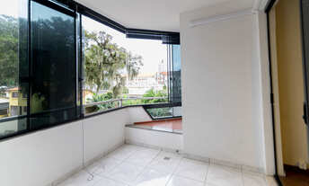 Imagem 3: 4 dormitórios na Rua Padre Bernardo Freuser