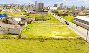 Imagem 1: Na Rua Teodoto Tonon