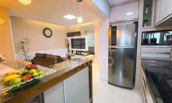 Imagem 2: 3 dormitórios, 1 suítes, 2 banheiro, 1 vaga na garagem