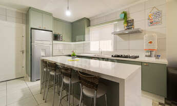 Imagem 4: 2 dormitórios, 1 banheiros, 1 vaga na garagem