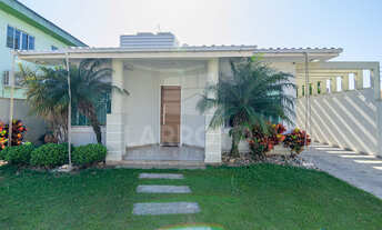 Imagem 2: 4 dormitórios, 1 suítes, 3 banheiro, 6 vagas na garagem