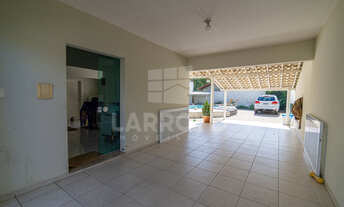 Imagem 7: 4 dormitórios, 1 suítes, 3 banheiro, 6 vagas na garagem