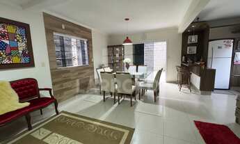 Imagem 6: 4 dormitórios, 1 suítes, 2 banheiro, 2 vagas na garagem