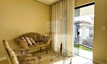 Imagem 3: 3 dormitórios, 1 suítes, 2 banheiro, 2 vagas na garagem