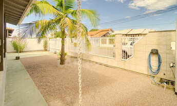 Imagem 3: 2 dormitórios, 1 banheiros, 2 vagas na garagem