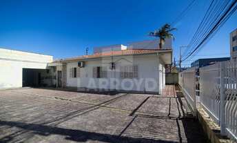 Imagem 2: 1 banheiros na Rua Altamiro Guimarães