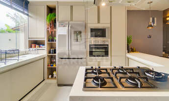 Imagem 7: 4 dormitórios, 4 suíte, 4 banheiro, 2 vagas na garagem