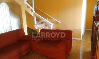 Imagem 2: 3 dormitórios, 1 suítes, 2 banheiro, 1 vaga na garagem