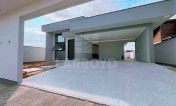 Imagem: 3 dormitórios, 1 suítes, 2 banheiro, 2