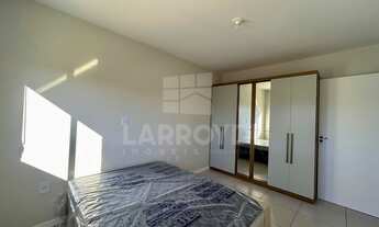 Imagem 6: 2 dormitórios, 1 banheiros, 1 vaga na garagem