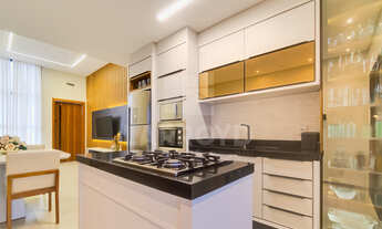 Imagem 6: 2 dormitórios, 1 banheiros, 2 vagas na garagem