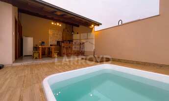 Imagem: 3 dormitórios, 1 banheiros, 2 vagas na