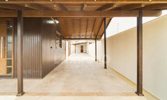 Imagem 3: 4 dormitórios, 1 suítes, 2 banheiro, 2 vagas na garagem