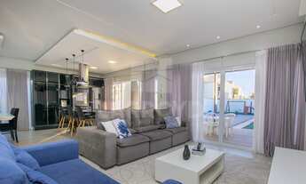 Imagem 2: 3 dormitórios, 1 suítes, 2 vagas na garagem