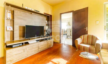 Imagem 5: 3 dormitórios, 1 suítes, 2 banheiro, 2 vagas na garagem