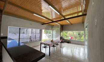 Imagem 2: Chácara no Condomínio Santa Mônica com 2 Dormitórios e Suíte!