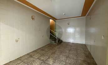 Imagem 4: Casa com 3 Quartos e 2 banheiros para Alugar