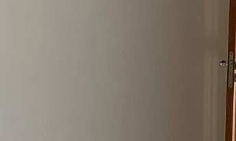 Imagem: Apartamento sem mobília de 2 quartos no