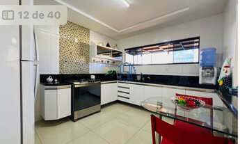 Imagem 4: Casa em Condomínio/GREE CLUB l/Uma duplex, construída em um lote de 360 metros, essa casa