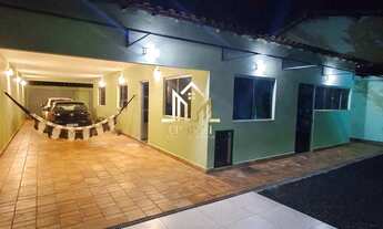 Imagem: Casa à venda no bairro Osvaldo Rezende