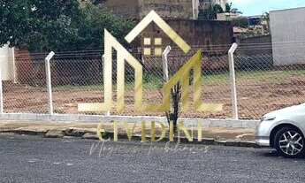 Imagem: Terreno com 1480m2 Área nobre para prédio