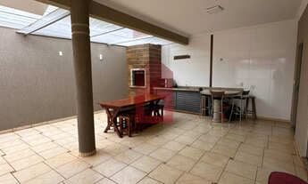 Imagem 3: Casa com móveis planejados