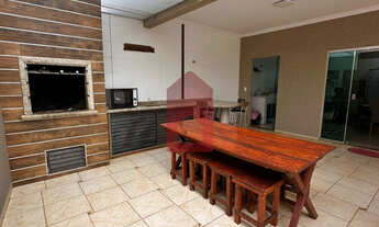 Imagem 6: Casa com móveis planejados