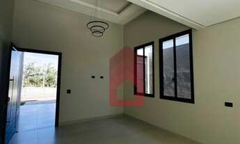 Imagem 2: Casa com piscina