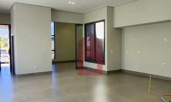 Imagem 2: Casa em condomínio fechado