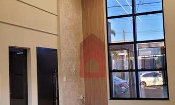 Imagem 4: Casa com piscina e energia fotovoltaica