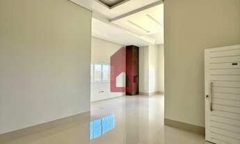 Imagem 2: Acabamentos de alto padrão e uma linda vista do pôr do sol