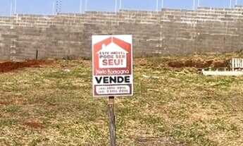 Imagem: Terreno à venda no bairro Zona III - Umuarama/PR