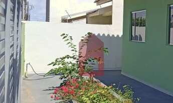 Imagem 2: Casa com 2 amplas suítes