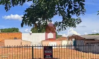 Imagem 3: Prox. Av. Apucarana, farmácia e supermercado